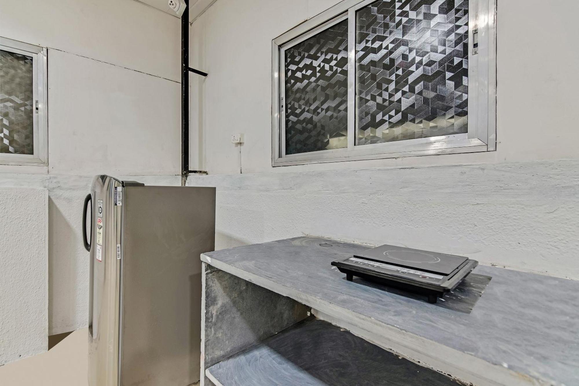 Super Hotel O Saraswati Niwas Vadgaon Budruk Pune Exterior foto